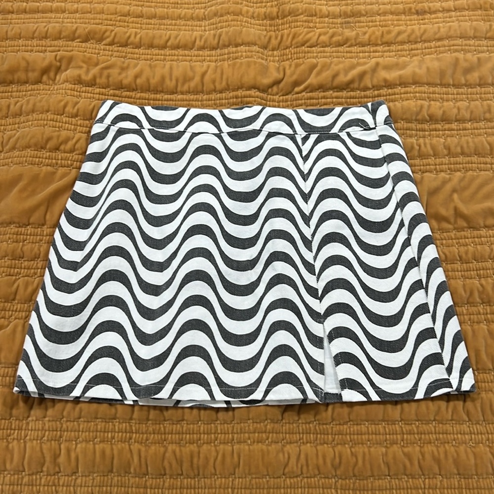 Never worn skirt